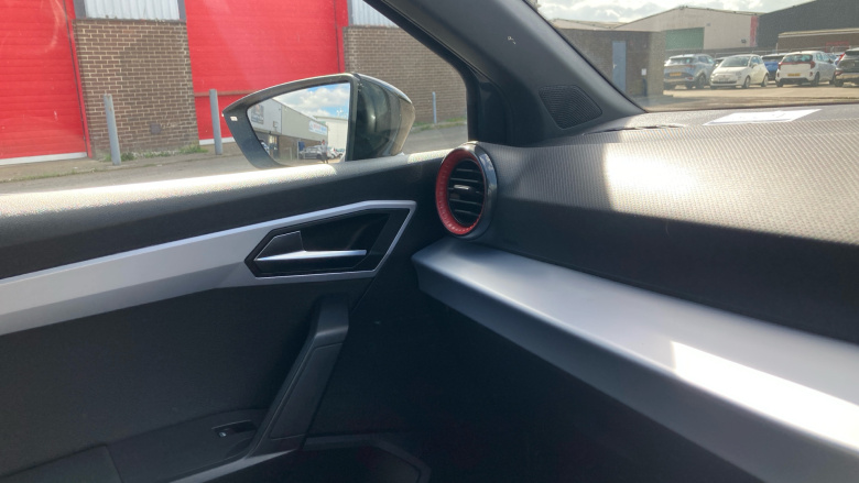 SEAT Ibiza 1.0 TSI 110 FR Sport 5dr Petrol Hatchback